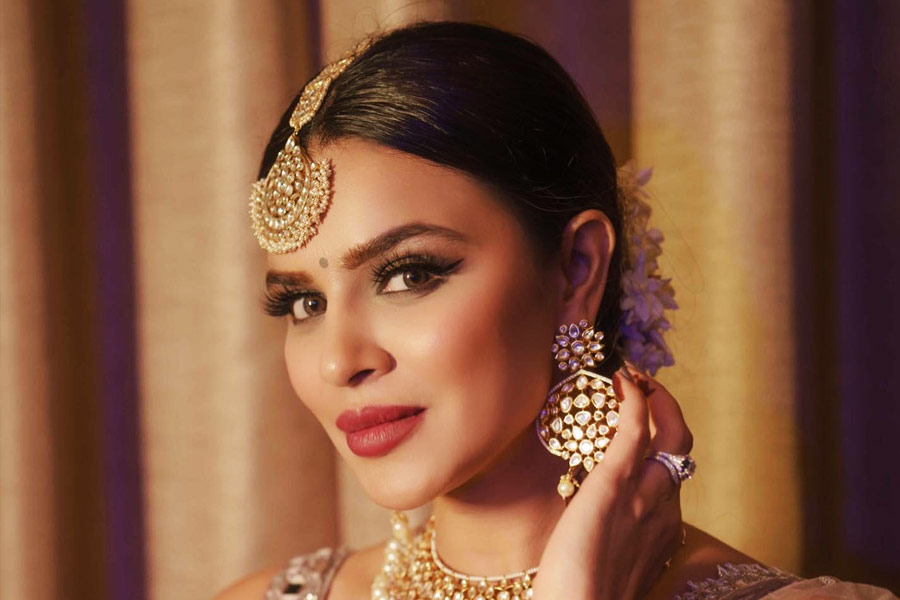 Aashka Goradia