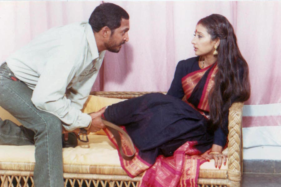 ‘অগ্নিসাক্ষী’ মুক্তির পর সঞ্জয় লীলা ভনসালির ‘খামোশি’ ছবিতেও একসঙ্গে অভিনয় করেন নানা এবং মনীষা। সেই ছবিটিও মুক্তি পেয়েছিল ১৯৯৬ সালে। তত দিনে তাঁদের প্রেম আরও এক ধাপ এগিয়ে গিয়েছিল।