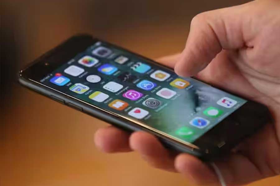 Mobile tracking system