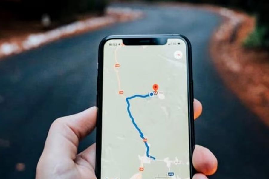 Mobile tracking system