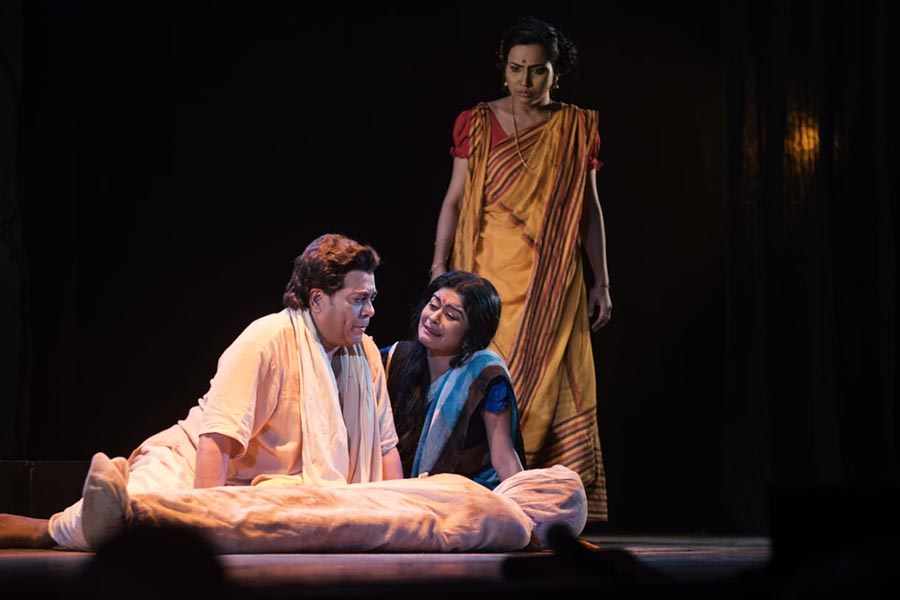 অনেকটা পথ পেরিয়ে আগামী ২৭ মে এই নাটকের পঞ্চাশতম অভিনয়  হতে চলেছে গিরিশ মঞ্চেই।