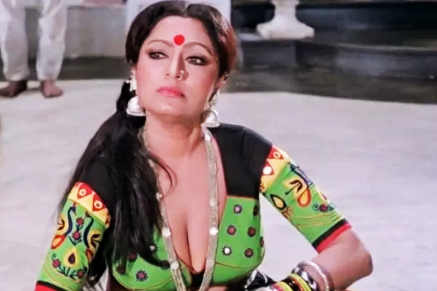 বিন্দুর দাবি, সেরা অভিনেত্রীর মনোনয়নে অধিকাংশ ভোট পেয়েছিলেন তিনি। তদ্‌সত্ত্বেও ন্যায্য পুরস্কার পাননি বিন্দু।