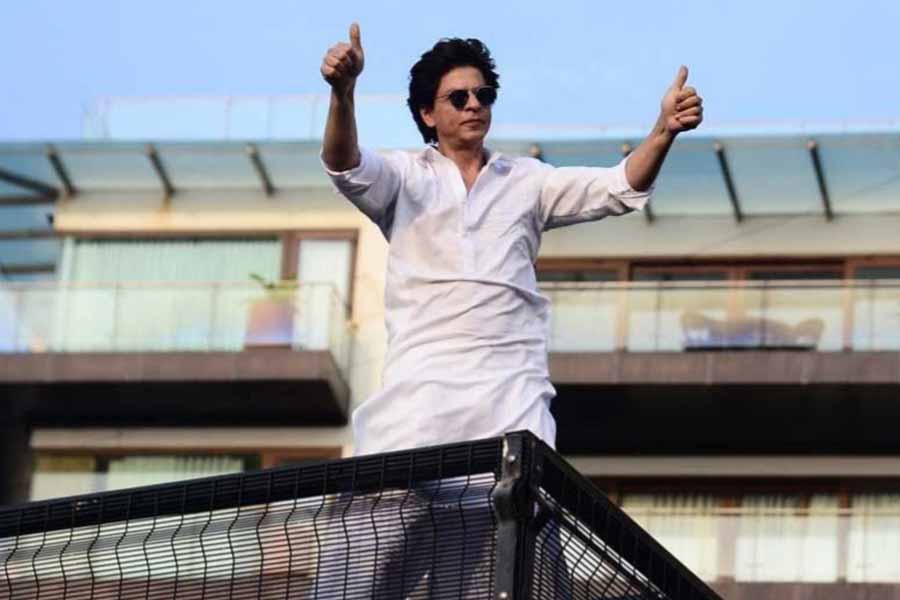 Shah Rukh Khan reveals that he did not have any money left to furnish the house after he bought Mannat 