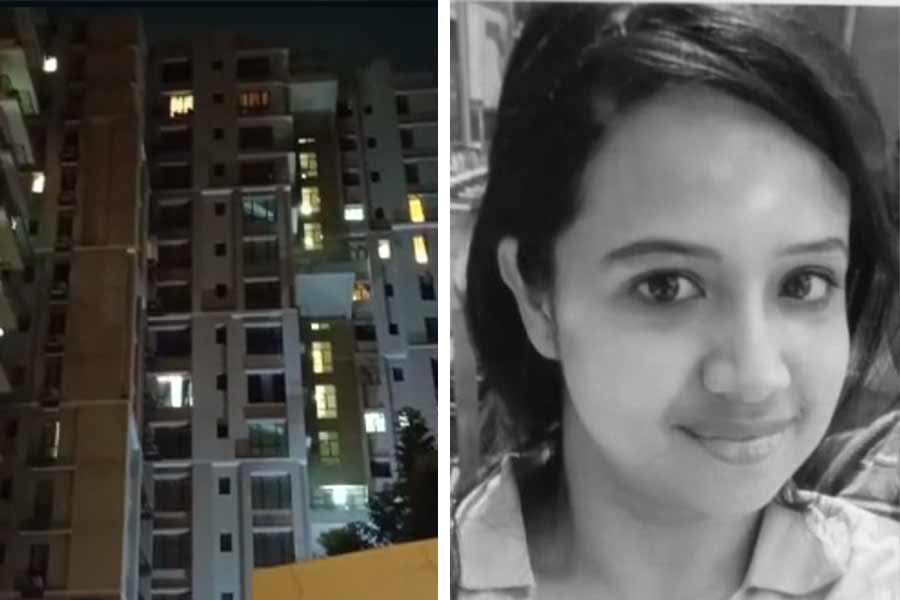 Woman dies after jumped from 18 stored building in Kamalgazi