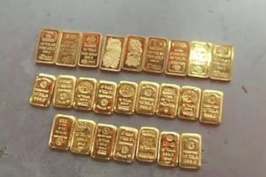Gold recovered before smuggling