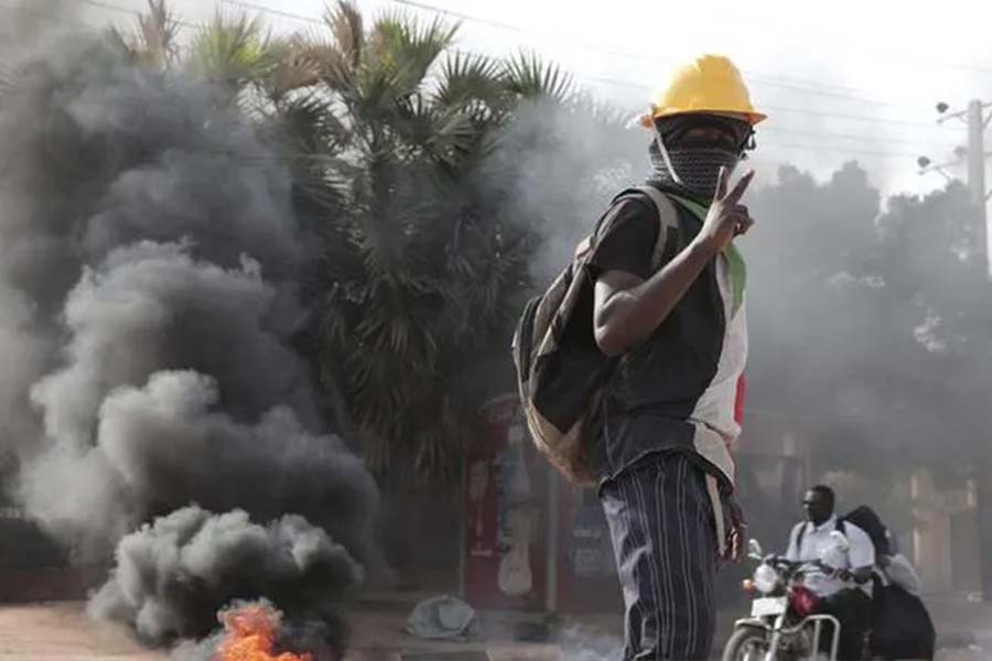 Why Saudi Arabia is interested in stopping the ongoing war of Sudan.