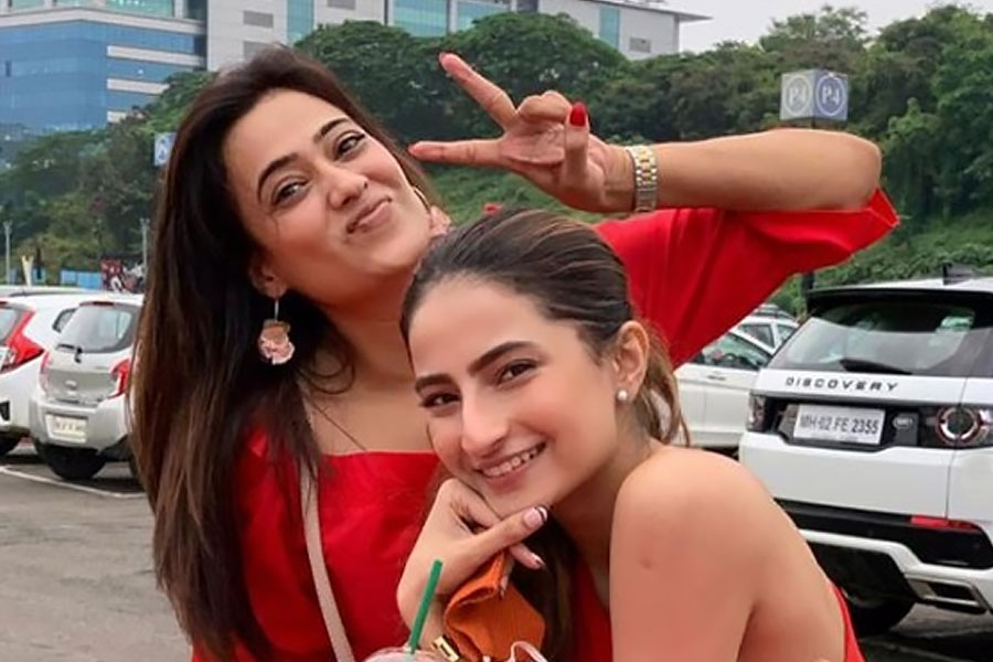 Palak Tiwari and her mother