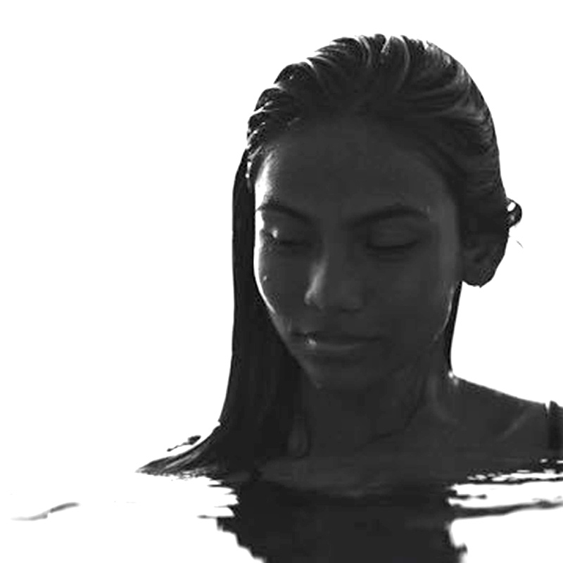 Raudha Atif was a model from Maldives who is said to be murdered for her beauty.