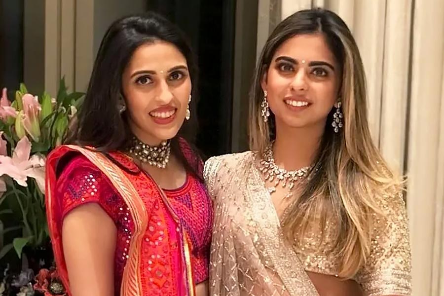 Meet Mickey Contractor