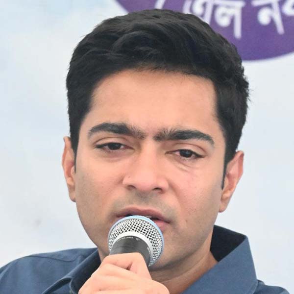 How Abhishek Banerjee is not getting relief in Kuntal Ghosh’s letter case for 50 days in Calcutta High Court.