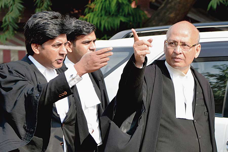 How Abhishek Banerjee is not getting relief in Kuntal Ghosh’s letter case for 50 days in Calcutta High Court.