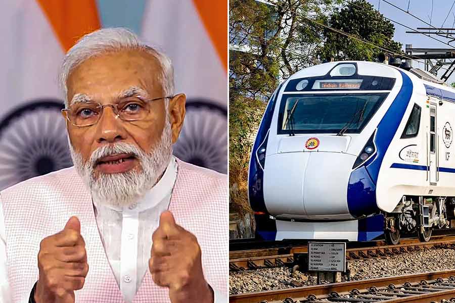 PM Narendra Modi virtually flags off Puri-Howrah Vande Bharat Express