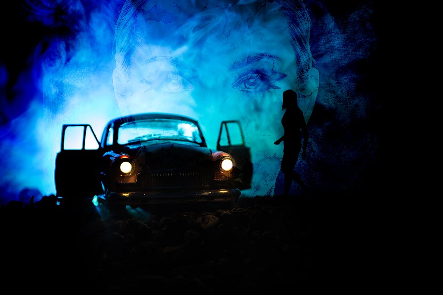 কিন্তু শ্যাম এক পুরনো সাক্ষাৎকারে জানান, ‘বীরানা’ ছবি মুক্তির পর জ্যাসমিনের মা অসুস্থ হয়ে পড়েন। অভিনেত্রী সিদ্ধান্ত নেন, ফিল্ম ইন্ডাস্ট্রি থেকে সরে গিয়ে মায়ের সঙ্গেই বাকি জীবনটা কাটাবেন। তবে আসল সত্য কী, তা এখনও কেউ জানেন না।