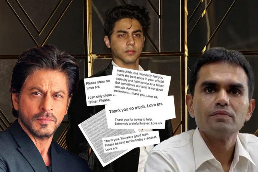  On Aryan Khan drug case Shah Rukh Khan-Sameer Wankhede WhatsApp chats revealed 