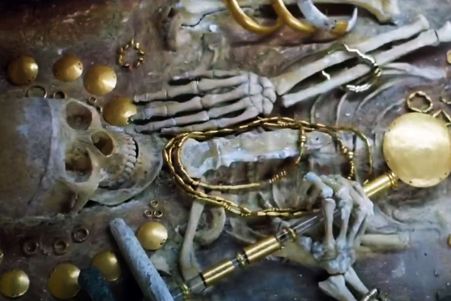 image of varna necropolis 