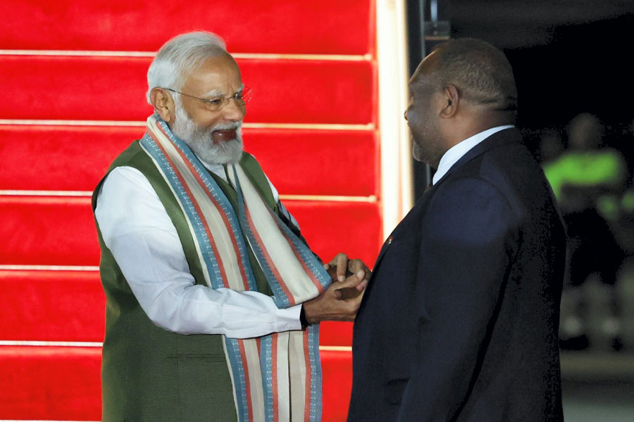 photo of PM Narendra Modi and James Marape