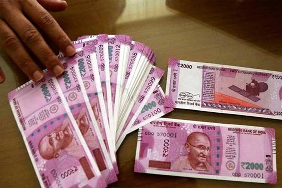 representative photo of RS 2000 Note