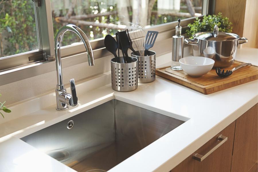 Image of kitchen sink 