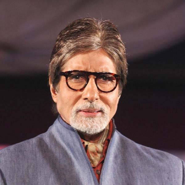 আর কোনও উপায় না দেখে সত্যনারায়ণ শেষ পর্যন্ত অমিতাভের কাছে যান। পরিচালক ভেবেছিলেন, অমিতাভও ছবির প্রস্তাব ফিরিয়ে দেবেন। কিন্তু চিত্রনাট্য শোনার পর সত্যনারায়ণের প্রস্তাবে রাজি হয়ে যান বিগ বি।