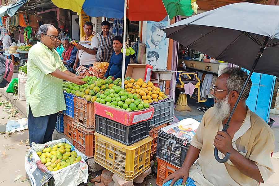 Fruit market at hariharpara