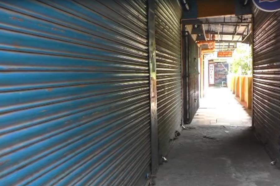 Bandh for 24 hours is being observed in Barrackpur