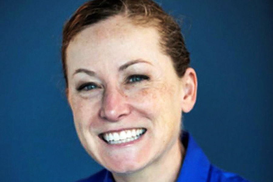 জুনের শেষে, কেলি-সহ আরও চার জনকে টেক্সাসের হিউস্টনের একটি জায়গায় রাখা হবে। যা তৈরি হয়েছে মঙ্গল গ্রহের আদলে। সেই জায়গার পরিবেশ এবং আবহাওয়াও মঙ্গল গ্রহের মতো। আগামী এক বছরের জন্য ওই বিশেষ স্থান হতে চলেছে কেলিদের ‘ঘর’।