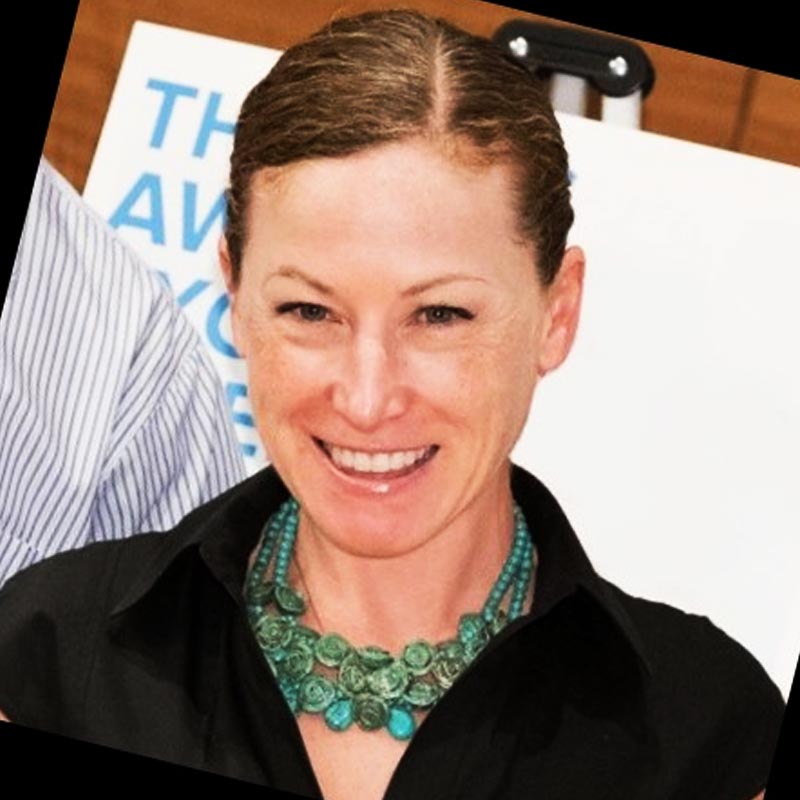 কেলি জানিয়েছেন, পরিচয় হওয়ার পর থেকে তাঁরা নিয়মিত একে অপরের সঙ্গে দেখা করেন এবং তাঁদের মধ্যে সুসম্পর্ক তৈরি হয়েছে। কী ভাবে তাঁরা কাজ ভাগ করে নেবেন, তা নিয়েও তাঁদের মধ্যে আলোচনা হয়েছে বলে তিনি জানিয়েছেন।