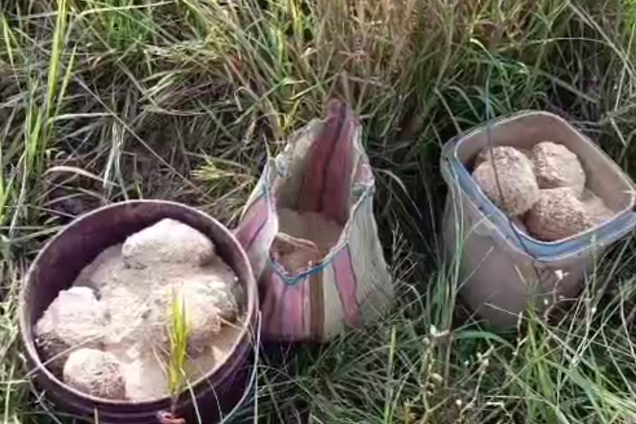 Image of Bombs found in Birbhum