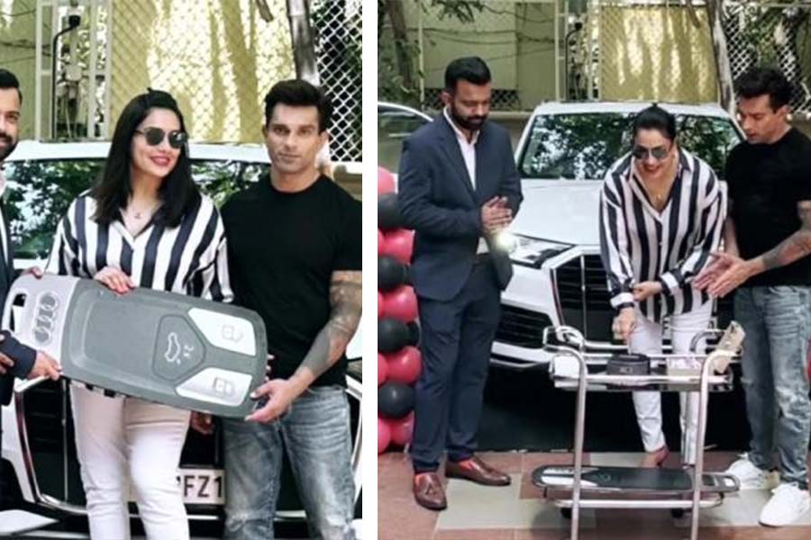 New Car Of Bipasha Basu and Karan Singh Grover