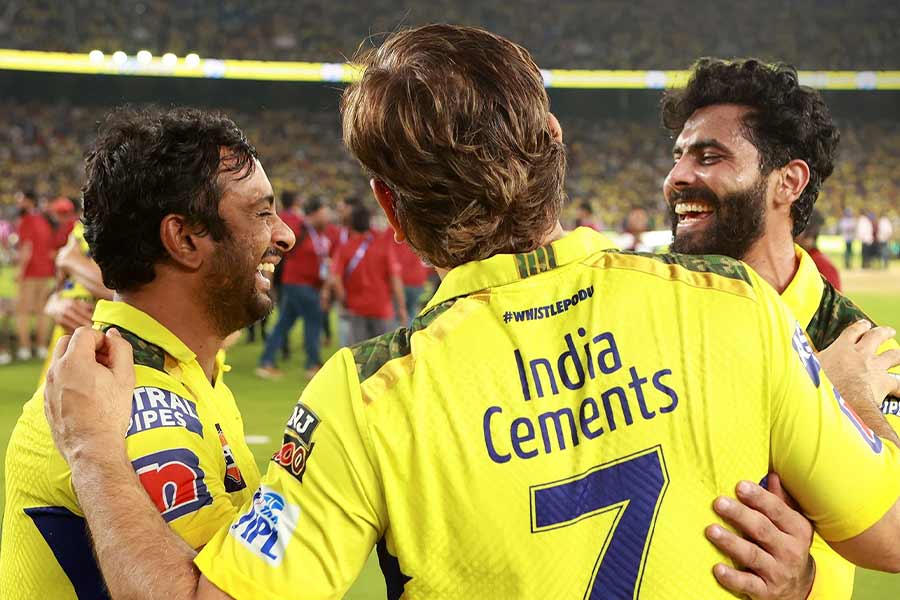 Image of MS Dhoni, Ravindra Jadeja and Ambati Rayudu