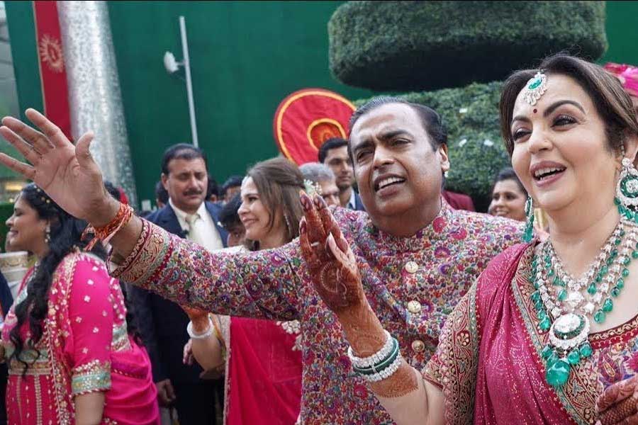 Mukesh Ambani and Nita Ambani
