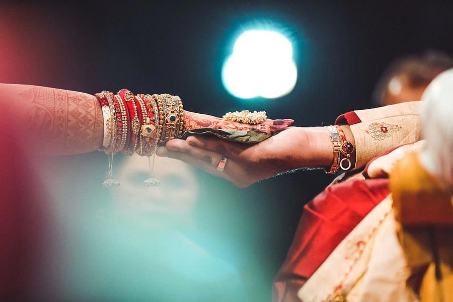 Groom held after cancelling wedding on demands of dowry last moment.