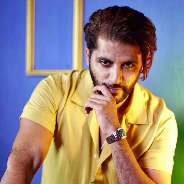 শুধু হিন্দি ছবির অভিনেত্রীদের নয়, টেলিভিশন জগতের পরিচিত মুখ কর্ণবীর বোহরাকেও কত্থক শিখিয়েছেন বীরু। বলি ইন্ডাস্ট্রিতে নৃত্যশিল্পী হিসাবে শ্রদ্ধা এবং ভালবাসা পেয়েছেন তিনি।