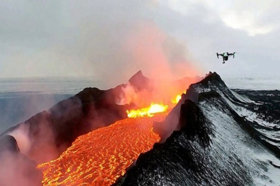 China is digging 32000ft deep hole over Earth’s crust.