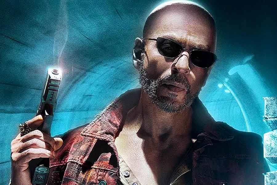 শাহরুখের জন্মদিন উপলক্ষে ঘড়ি ধরে রাত ১২টার সময় নেটফ্লিক্সে মুক্তি পেয়েছে ‘জওয়ান’-এর ‘এক্সটেন্ডেড কাট’। প্রেক্ষাগৃহে মুক্তির সময়ের চেয়ে এই ‘এক্সটেন্ডেড কাট’-এ ২০ মিনিটের অতিরিক্ত দৃশ্য রয়েছে।