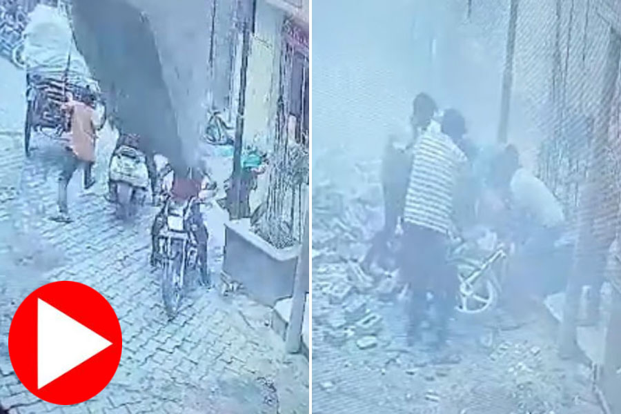 Biker dies in Panipat after balcony wall falls on him, wife survived