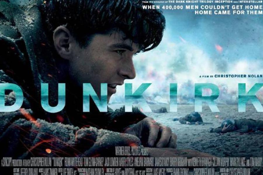 ১. ডানকার্ক -  মুক্তি - ২০১৭।  ভাষা - ইংরেজি। পরিচালক - ক্রিস্টোফার নোলান (সিনেমাটির কাহিনির লেখকও)।প্রধান অভিনেতা-অভিনেত্রী - ফিওন হোয়াইটহেড, টম গ্লিন কার্নি, হ্যারি স্টাইলস (এটি তাঁর অভিষেক সিনেমা), প্রমুখ।   সিনেমাটি যে যুদ্ধ-কেন্দ্রিক - দ্বিতীয় বিশ্বযুদ্ধে জার্মানদের হাত থেকে মিত্র বাহিনীর দ্বারা উত্তর ফ্রান্সের ডানক্রিক বন্দর উদ্ধারের লড়াইকে কেন্দ্র করে। ফরাসি ছাড়াও ব্রিটিশ ও বেলজিয়ান সেনাবাহিনী এই যুদ্ধে যোগ দেয়।  তাৎপর্য - সিনেমাটির শুটিংয়ে এক হাজারেরও বেশি 'একস্ট্রা' লেগেছিল। ডানকার্ক বন্দরের তৎকালীন সত্যিকারের নৌকা জোগাড় করা হয় শুটিং করতে।