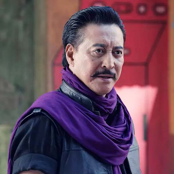 ‘শোলে’ ছবিতে গব্বরের চরিত্রে অভিনয় করে খলনায়ক হিসাবে জনপ্রিয় হয়ে ওঠেন আমজাদ। তবে ছবির পরিচালক রমেশ সিপ্পির প্রথম পছন্দ ছিলেন না তিনি। বলিপাড়া সূত্রে খবর, গব্বর চরিত্রের জন্য প্রথমে বলি অভিনেতা ড্যানি ডেনজংপাকে বেছে দিয়েছিলেন ছবিনির্মাতারা।