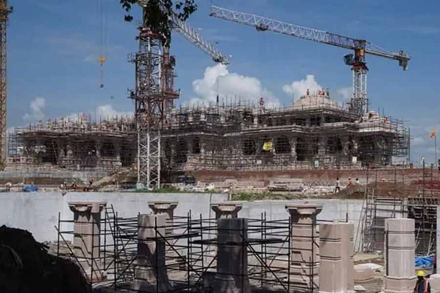 এ ছাড়া আমন্ত্রণ জানানো হবে দেশের সমস্ত পদ্ম সম্মান প্রাপক এবং ভারত রত্নদেরও। 