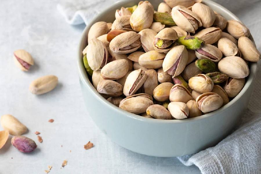 Give these things to your married daughter according to the seven days’ of week for her luck’s betterment 