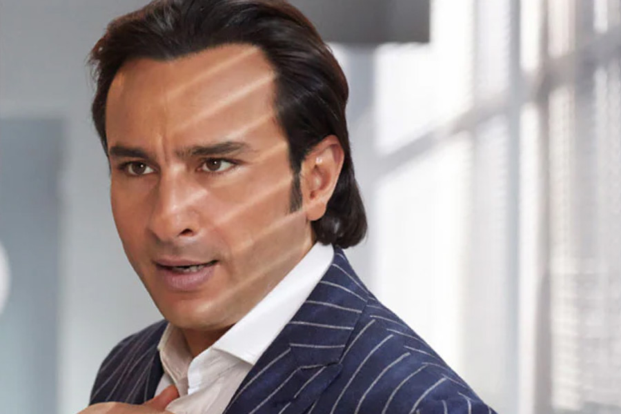 সইফের দাবি, ‘হমশকলস’ ছবির সঙ্গে তিনি নিজের নাম জুড়তে চান না। ছবিটির মধ্যে হাস্যরসের লেশমাত্র নেই। ২০১৪ সালে সাজিদ খানের পরিচালনায় মুক্তি পায় এই ছবি। সইফের পাশাপাশি এই ছবিতে অভিনয় করেন রাম কপূর, চাঙ্কি পান্ডে, বিপাশা বসু, এষা গুপ্ত এবং তমান্না ভা়টিয়া-সহ একাধিক তারকা।