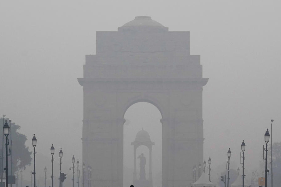 Delhi covered with toxic haze, AQI remaining in severely polluted for consecutive five days d