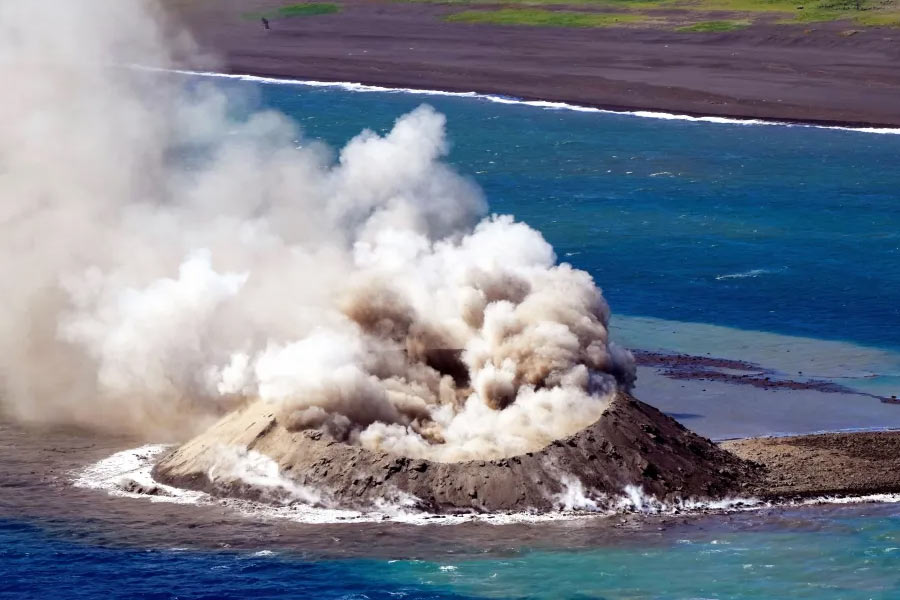 New island near Japan has been formed due to volcanic eruption