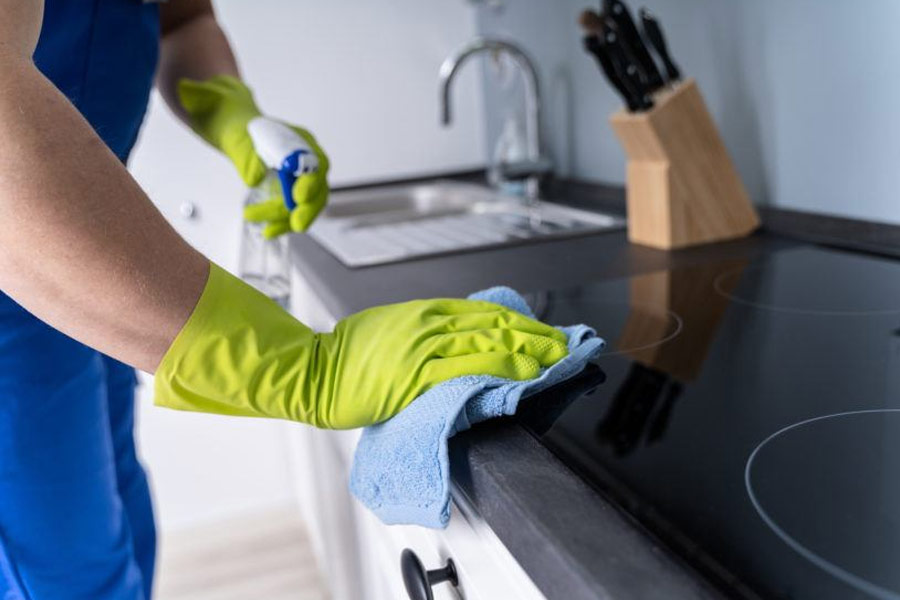 Tips to clean your kitchen for summer month