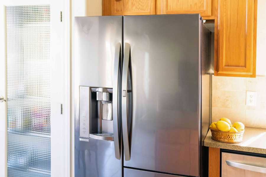 Which corner of your room should you choose to keep your refrigerator.