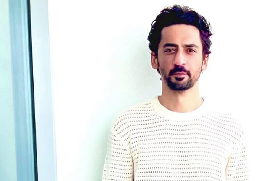 ‘ডাঙ্কি’ ছবিতে অভিনয় করতে দেখা যাবে বিক্রম কোচর এবং অনিল গ্রোভারকে। তবে তাঁরা কত পারিশ্রমিক পাচ্ছেন তা জানা যায়নি।