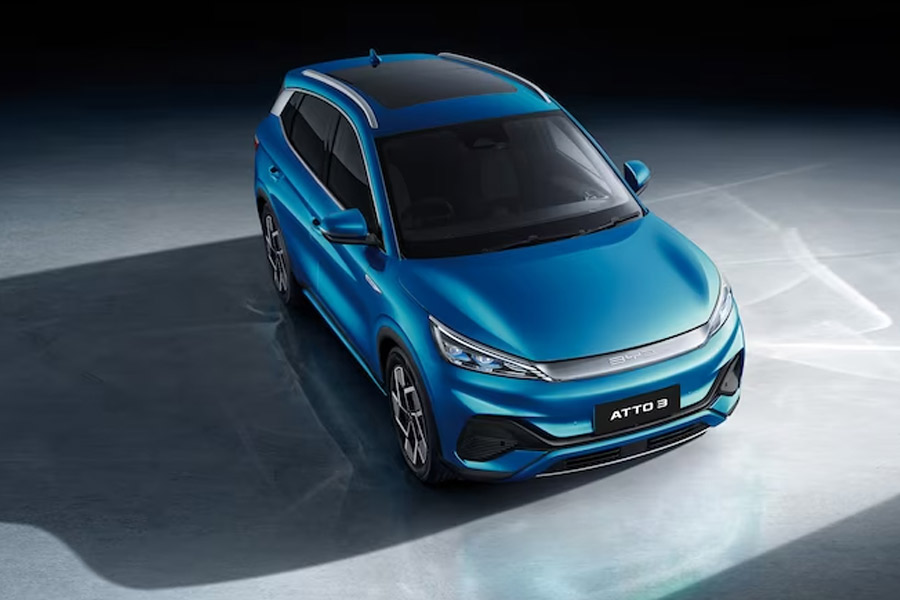 Chinese Electronic Vehicle company sold more than India’s total industry did