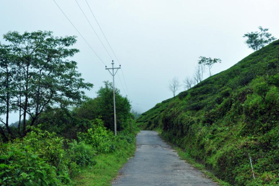 ঝান্ডির সর্বোচ্চ 'ভিউ পয়েন্ট' ঝান্ডিদারা! যেখানে দাঁড়িয়ে চমৎকার সূর্যোদয় ও সূর্যাস্ত উপভোগ করা যায়।