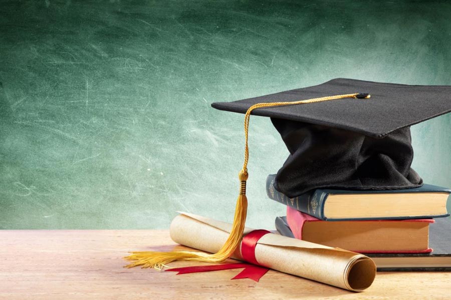 Due to shortage of Lamination paper Pakistan unable to print new passport