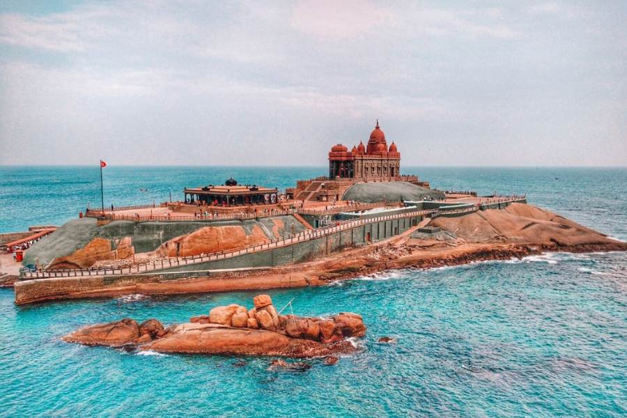 ব্রিটিশ যুগে কন্যাকুমারীর অপর নাম ছিল কেপ কমোরিন। ইংরেজি নামটা এখনও সেখানকার কোনও কোনও প্রাচীন রাস্তাঘাটে দেখা যায়।